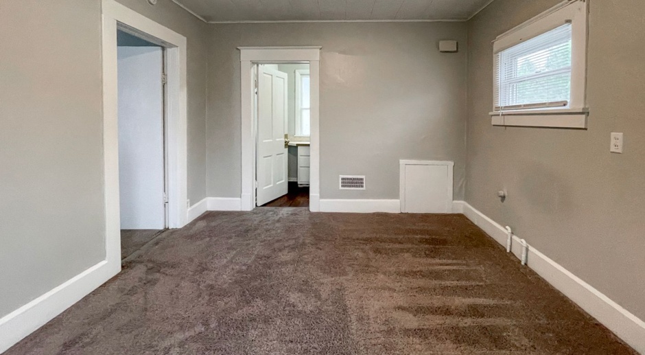 PRELEASING for AUGUST 2024! Dishwasher and Washer/Dryer Included