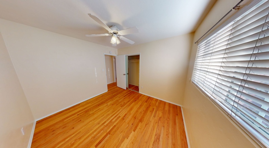 4 Bedroom House on Leo with Garage! (Lease out, pending signatures. Check back in a few days!)