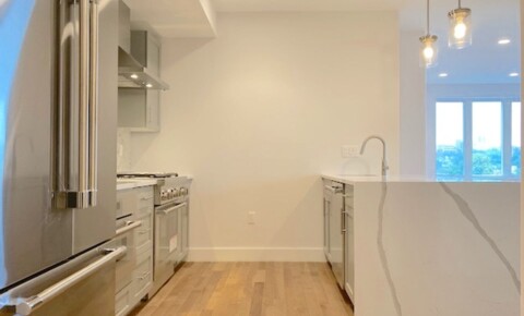 Apartments Near Lowell Luxury 2bed/2bath w/ Parking, Laundry in Unit, Fitness Center for Lowell Students in Lowell, MA