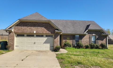 Houses Near Horn Lake Beautiful Southaven Home! for Horn Lake Students in Horn Lake, MS