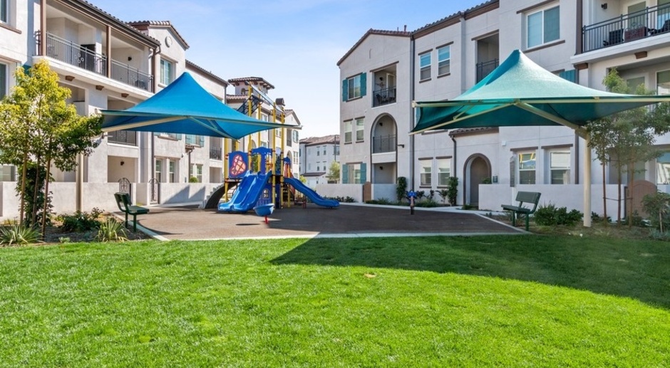 The Crossings of Chino Hills Apartments