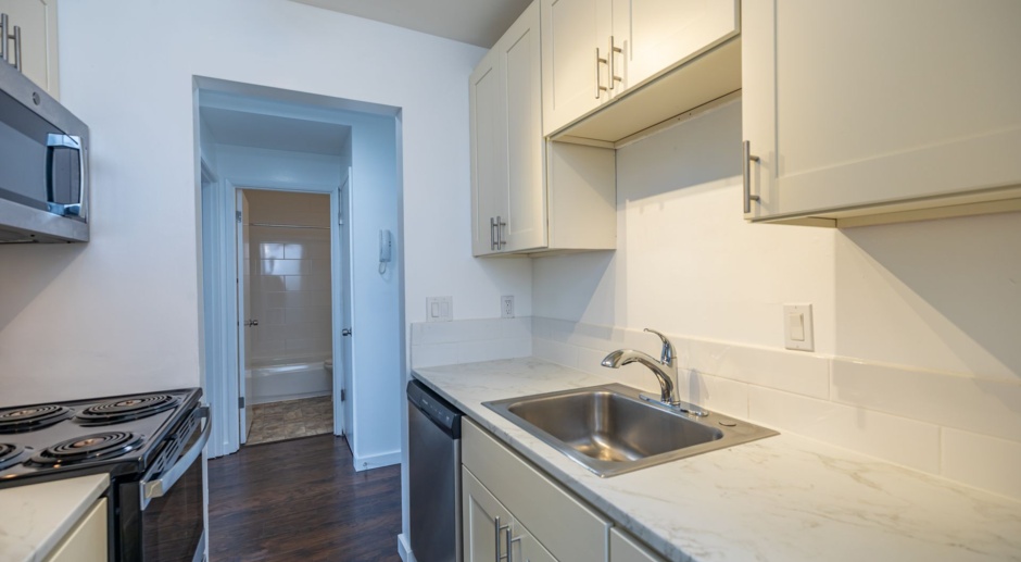 FREE RENT UNTIL APRIL - Renovated 2 Bed/1 Bath Available Now!