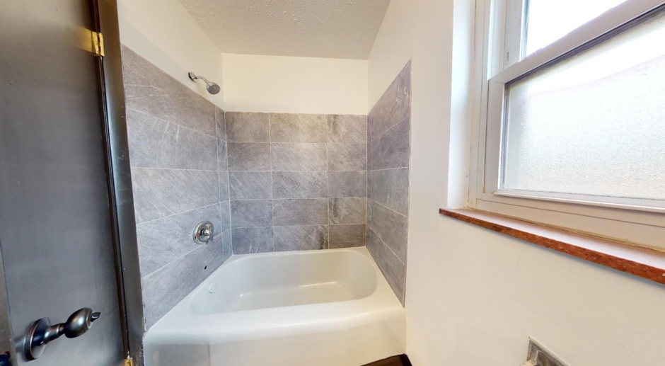 Parma - Ridgewood Lofts - 2 Bedroom - 1 Bath