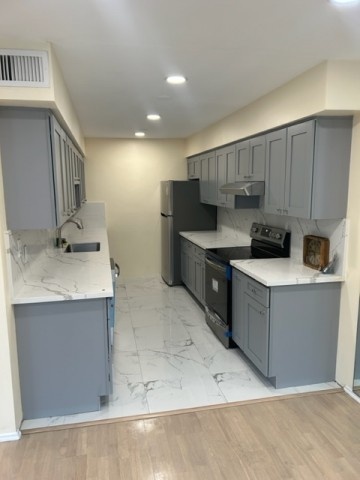 Newly upgraded 2 BR, 2 Bth