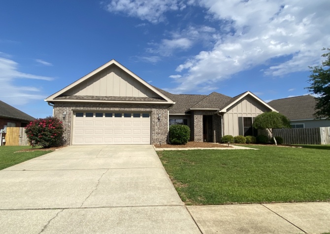Houses Near NEED A 4 BED/2.5 BATH IN DAPHNE?!