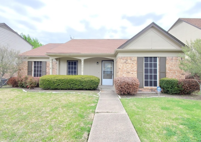 Houses Near Three Bedroom, Two Bath Home in Mesquite, TX!!
