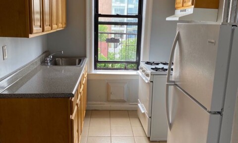 Apartments Near Pacific College of Oriental Medicine-New York 320-Hummingbird Properties, LLC for Pacific College of Oriental Medicine-New York Students in New York, NY