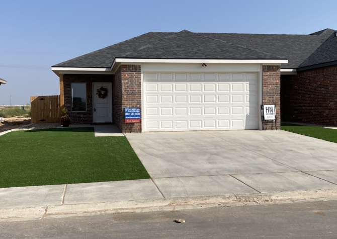 Houses Near Fabulous & new 3/3/2 townhomes in NW Lubbock - 5732 Lehigh St