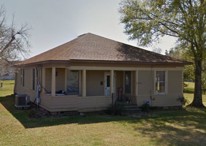 Houses Near 1701 Crockett Orange TX 77630 $775 a month