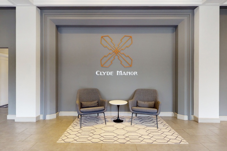 Clyde Manor