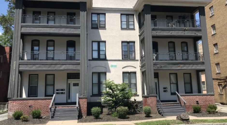 BORDERING Wilkes + Kings   ALL INCLUSIVE STUDENT APARTMENTS ..1+2+3+4 BR Mansion style  Wilkes U (walk to class)  Kings 2 min. ..Check out the West River Loft Apartments for groups up to 4