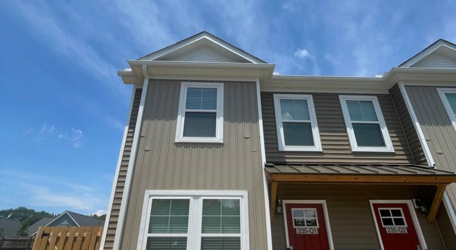 Brand New Townhome in Clemson, SC