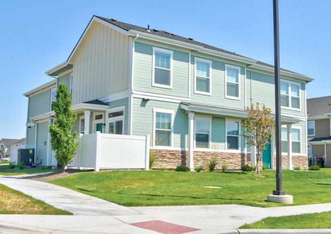 Houses Near Sunnyvale Village | 1 Month Free for All Move-ins before 3/15!