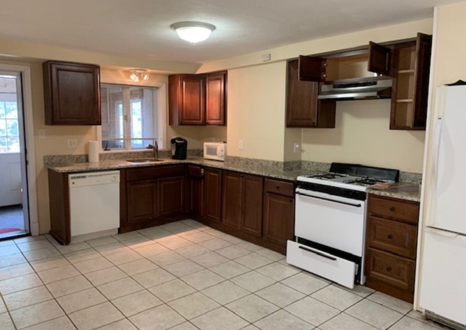 Apartments Near Great 3 bedroom in convenient location Frankfort St.! 