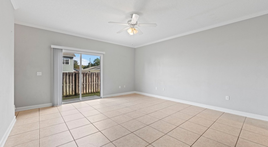 Niceville Townhouse in PRIME location!!