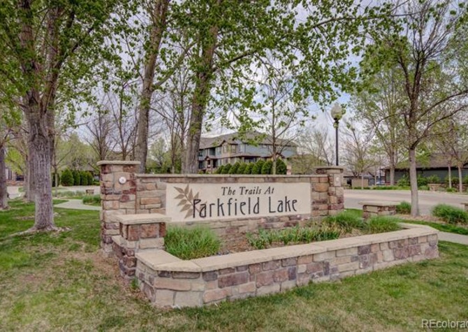 Houses Near 1BD/1.5BA Condo with Study/Office at Parkfield Lakes! AVAIL 06/15