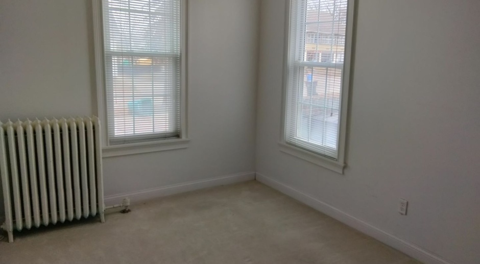 Large 1 Bedroom Main floor with Updated 1 Bath.