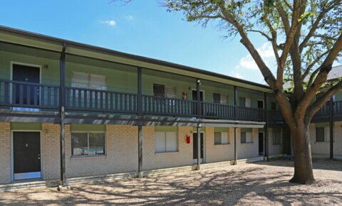 Apartments Near St Philip's College  Robinson Manor Apartments for St Philip's College  Students in San Antonio, TX
