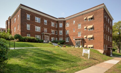 Apartments Near Iowa Remodeled Historic Brick Apartments for Iowa Students in , IA