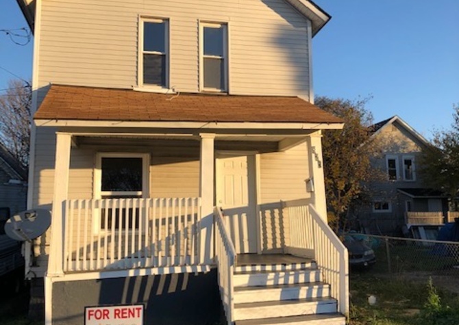 Houses Near 3 Bed 1 Bath Single Family Home for Rent in Lansing