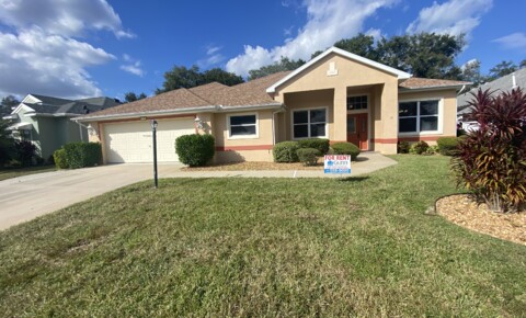 Houses Near Lake-Sumter State College  Beautiful 2 bed 2.5 bath 2 C/G in Legacy of Leesburg  for Lake-Sumter State College Students in Leesburg, FL