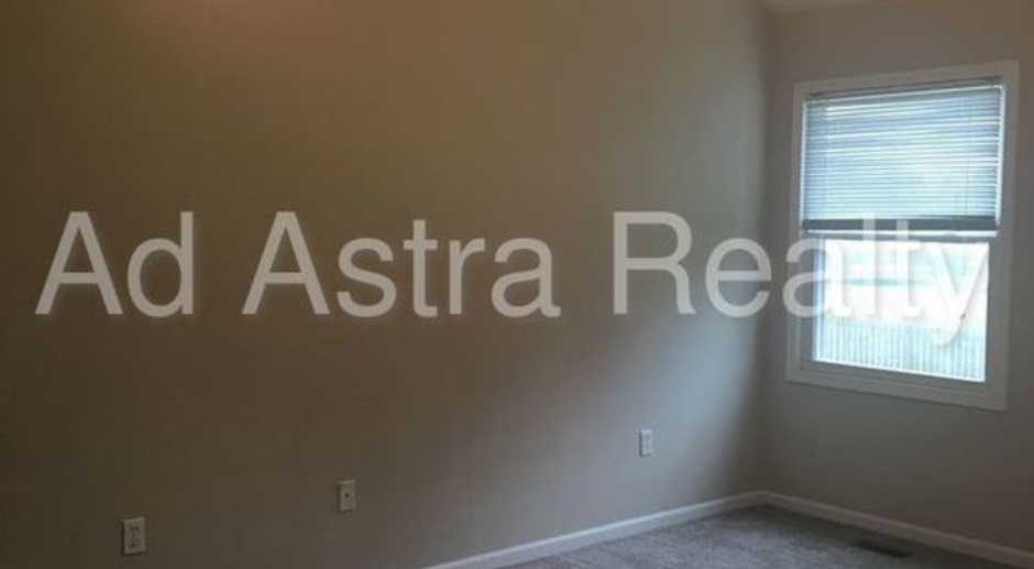 Beautiful 3 Bedroom 2 Bathroom Home in Olathe-Available in APRIL!!